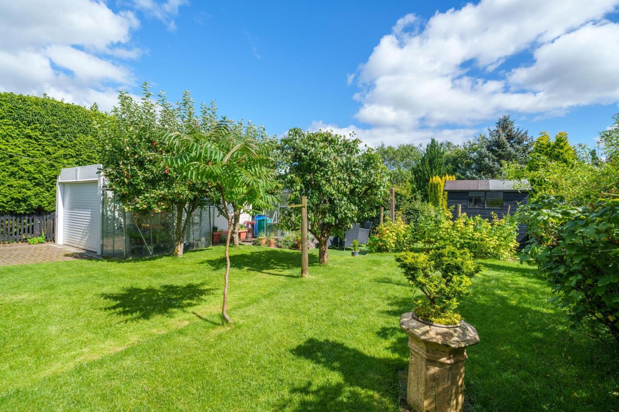 Apple Byrd - Short Stroll Into Kendal Town Centre Villa Exterior foto