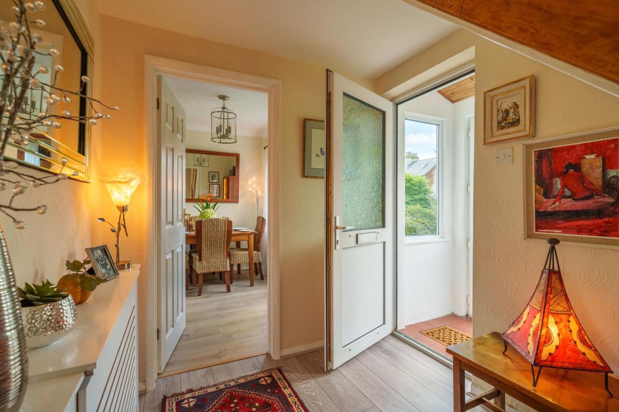 Apple Byrd - Short Stroll Into Kendal Town Centre Villa Exterior foto