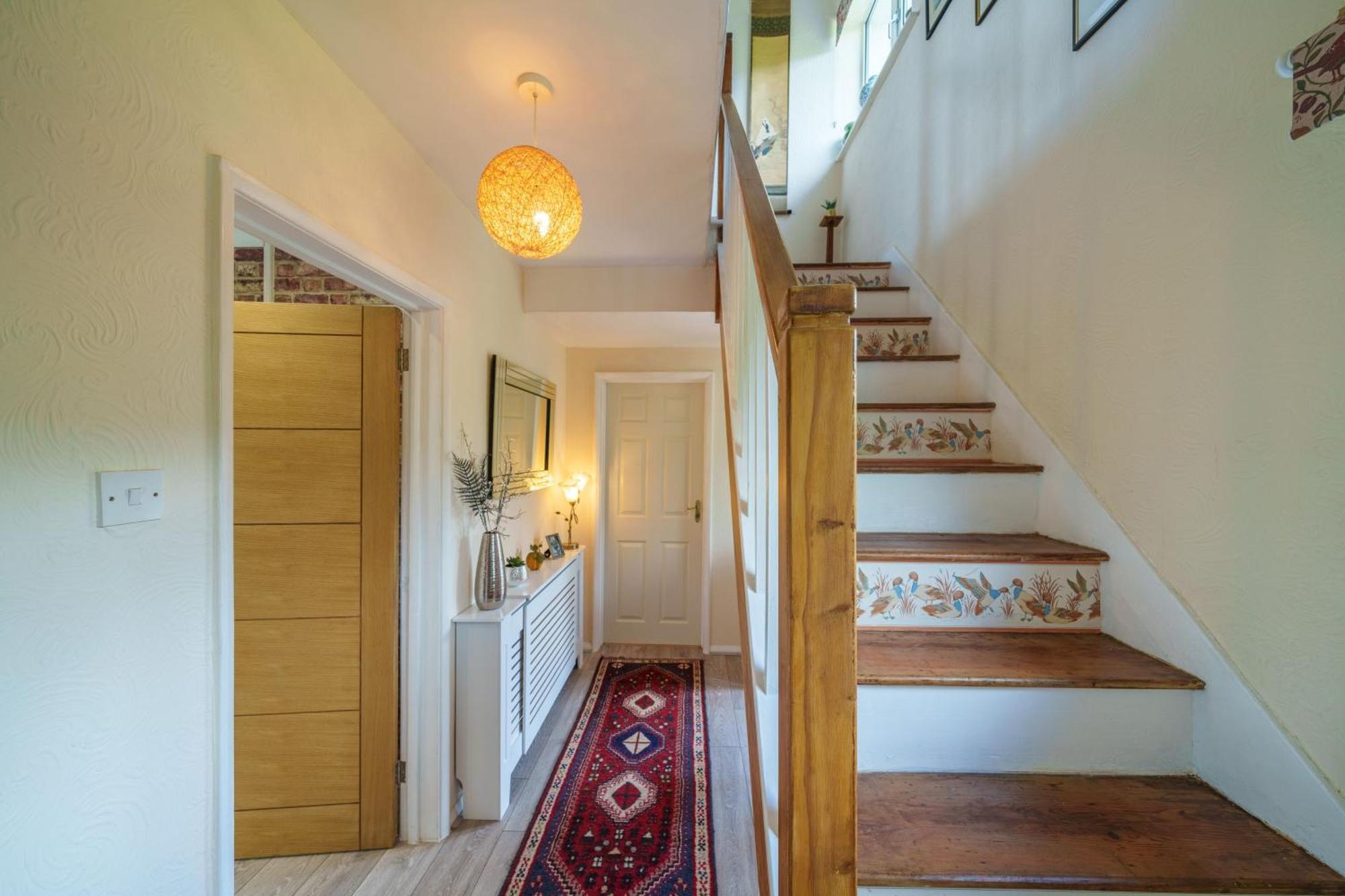 Apple Byrd - Short Stroll Into Kendal Town Centre Villa Exterior foto